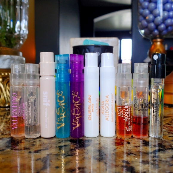 Yves Saint Laurent Other - Set of 10 high end samples